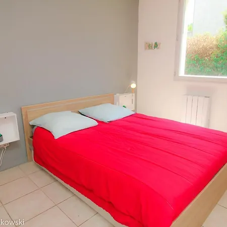 Apartment Piscine, Jardin, Parking, 5 Lit, 1500m Cite,wifi Carcassonne