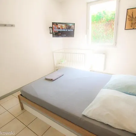 Piscine, Jardin, Parking, 5 Lit, 1500m Cite,wifi Apartment *