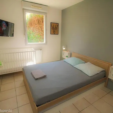 Piscine, Jardin, Parking, 5 Lit, 1500m Cite,wifi Apartment Carcassonne